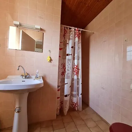 Holiday home Maison 2 Chambres Rue Sables *